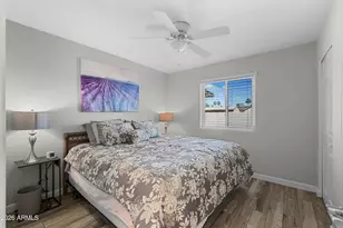 208 E Oxford Dr, Tempe, AZ 85283 - Photo 15