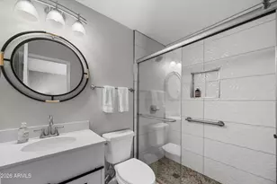 208 E Oxford Dr, Tempe, AZ 85283 - Photo 21