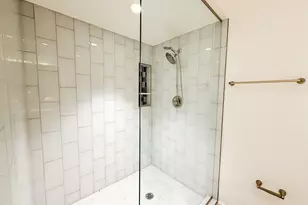 5100 N Miller Rd, Scottsdale, AZ 85250 - Photo 25
