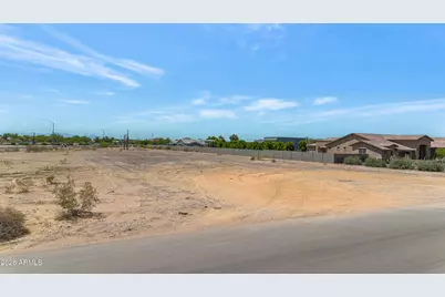10001 W Avenida Del Sol -- #1, Peoria, AZ 85383 - Photo 3