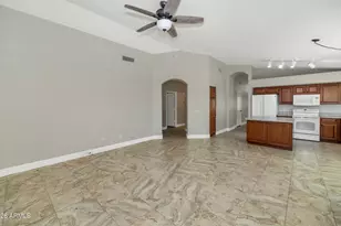 9849 W Yukon Dr, Peoria, AZ 85382 - Photo 13
