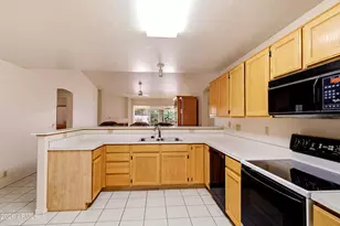20353 N 109th Ave., Peoria, AZ 85373 - Photo 3