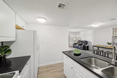 1730 W Emelita Avenue #2103, Mesa, AZ 85202 - Photo 9