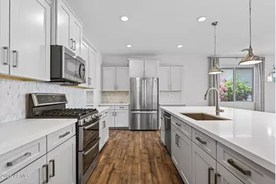 13541 N 145th Drive, Surprise, AZ 85379 - Photo 17