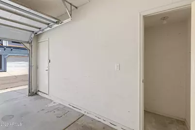8888 N 47th Avenue #220, Glendale, AZ 85302 - Photo 23