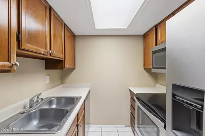 8888 N 47th Avenue #220, Glendale, AZ 85302 - Photo 13