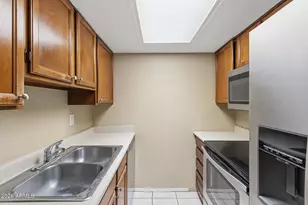 8888 N 47th Ave, Glendale, AZ 85302 - Photo 13