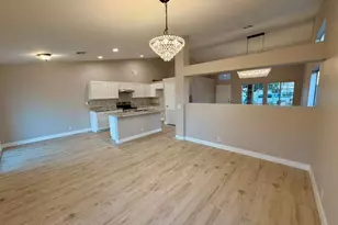 2029 N 87th Dr, Phoenix, AZ 85037 - Photo 9