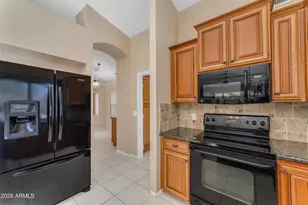 9289 W Escuda Dr, Peoria, AZ 85382 - Photo 11