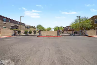 15240 N 142nd Avenue #2039, Surprise, AZ 85379 - Photo 31