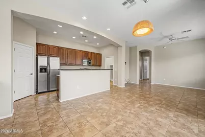 15240 N 142nd Avenue #2039, Surprise, AZ 85379 - Photo 9