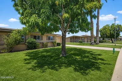 11016 N Coggins Drive, Sun City, AZ 85351 - Photo 1