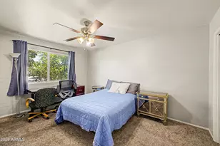 11016 N Coggins Dr, Sun City, AZ 85351 - Photo 23