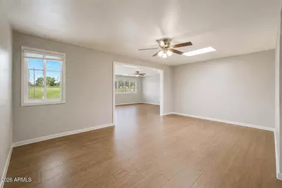 11016 N Coggins Drive, Sun City, AZ 85351 - Photo 7