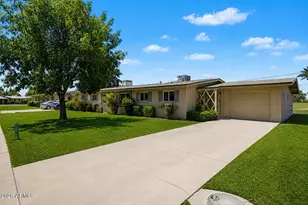 11016 N Coggins Dr, Sun City, AZ 85351 - Photo 3
