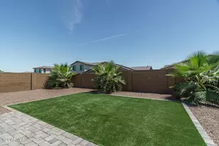 19933 W Turney Ave, Litchfield Park, AZ 85340 - Photo 31