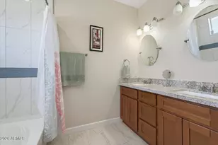 7325 W Wolf St, Phoenix, AZ 85033 - Photo 19