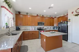 7325 W Wolf St, Phoenix, AZ 85033 - Photo 7