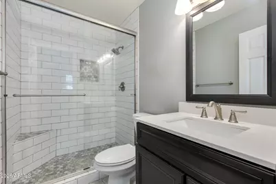 5034 N 81st Street, Scottsdale, AZ 85250 - Photo 9