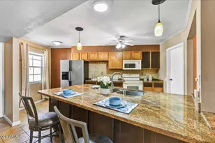 17264 N 105th Ave, Sun City, AZ 85373 - Photo 3