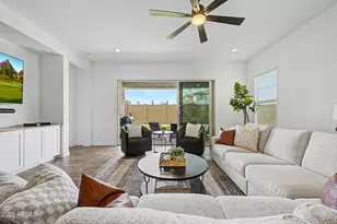 8432 W Solano Dr, Glendale, AZ 85305 - Photo 11