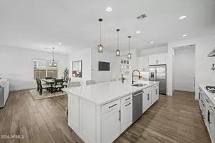 8432 W Solano Dr, Glendale, AZ 85305 - Photo 5