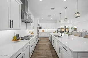 8432 W Solano Dr, Glendale, AZ 85305 - Photo 5