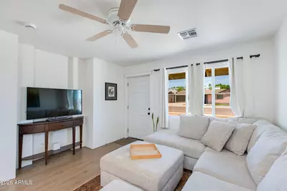 1131 W Romo Jones Street, Tempe, AZ 85281 - Photo 7