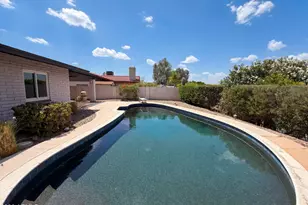 2244 E Nicolet Ave, Phoenix, AZ 85020 - Photo 31