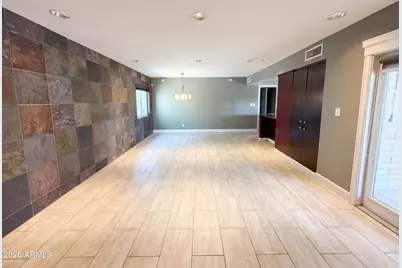2244 E Nicolet Avenue, Phoenix, AZ 85020 - Photo 9