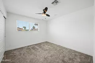 2174 E Palmcroft Dr, Tempe, AZ 85282 - Photo 7