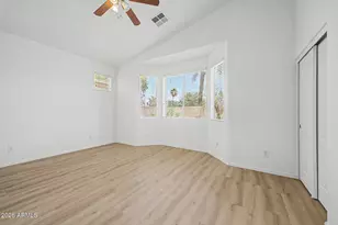 7229 S 39th Way, Phoenix, AZ 85042 - Photo 9