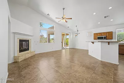 7229 S 39th Way, Phoenix, AZ 85042 - Photo 17
