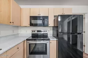 3065 N 67th Ave, Phoenix, AZ 85033 - Photo 9