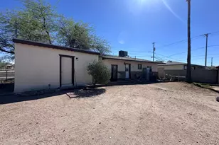 324 N King St, Florence, AZ 85132 - Photo 1