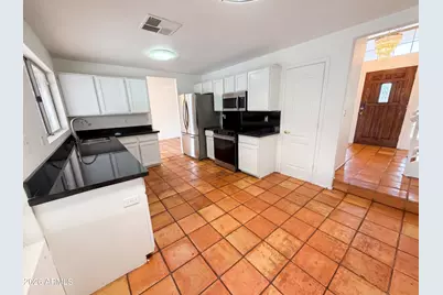 2753 E Northridge Circle, Mesa, AZ 85213 - Photo 21
