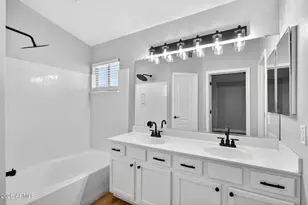 219 W Angela Dr, Phoenix, AZ 85023 - Photo 37