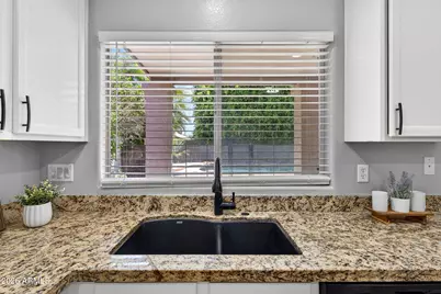 219 W Angela Drive, Phoenix, AZ 85023 - Photo 29