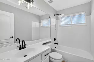 219 W Angela Dr, Phoenix, AZ 85023 - Photo 47