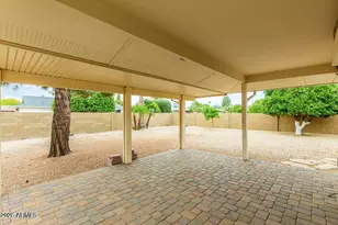 19802 N Concho Cir, Sun City, AZ 85373 - Photo 21