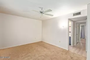 19802 N Concho Cir, Sun City, AZ 85373 - Photo 13