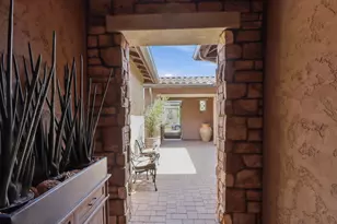 16637 W Catalina Dr, Goodyear, AZ 85395 - Photo 7