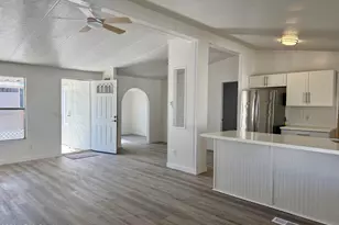 245 S 56th St, Mesa, AZ 85206 - Photo 9