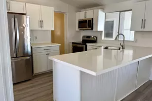 245 S 56th St, Mesa, AZ 85206 - Photo 5