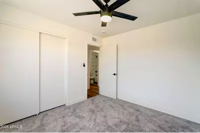 5619 W Hartford Avenue, Glendale, AZ 85308 - Photo 17