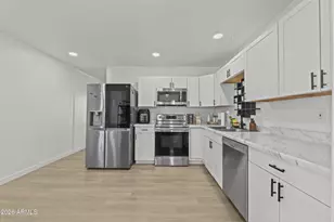 4450 E Alta Vista Rd, Phoenix, AZ 85042 - Photo 5