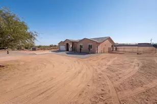 12121 S 214th Ave, Buckeye, AZ 85326 - Photo 25