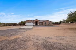 12121 S 214th Ave, Buckeye, AZ 85326 - Photo 1