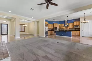 25612 N 55th Dr, Phoenix, AZ 85083 - Photo 11