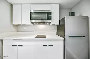 3025 N 32nd St, Phoenix, AZ 85018 - Photo 7
